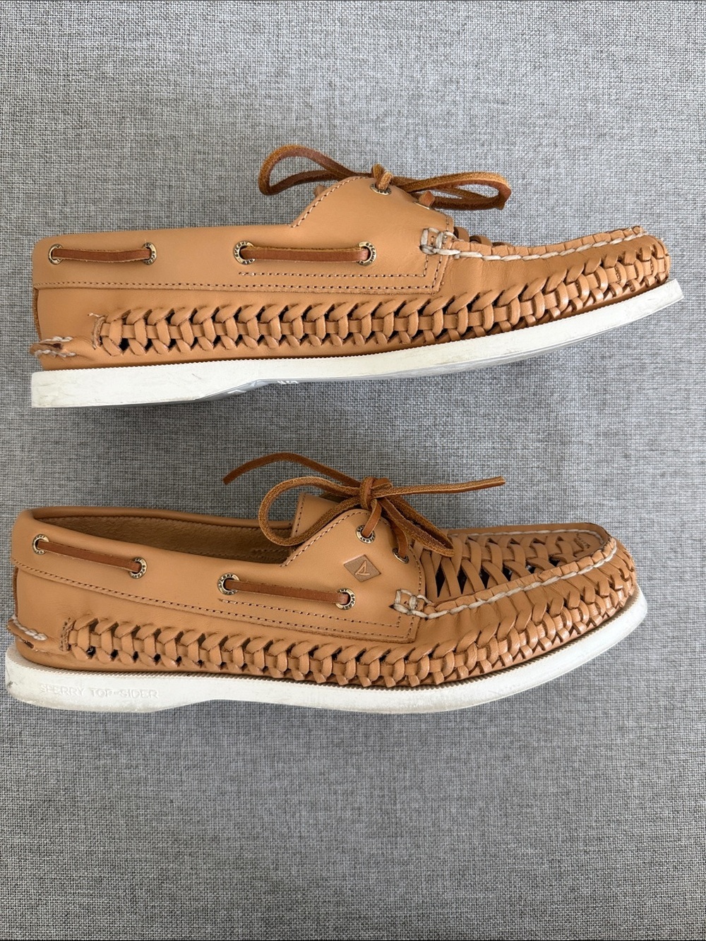 Sperry Women's eye woven boat shoes Tan Woven Leather Loafers with Navy Insole - Picture 3 of 10
